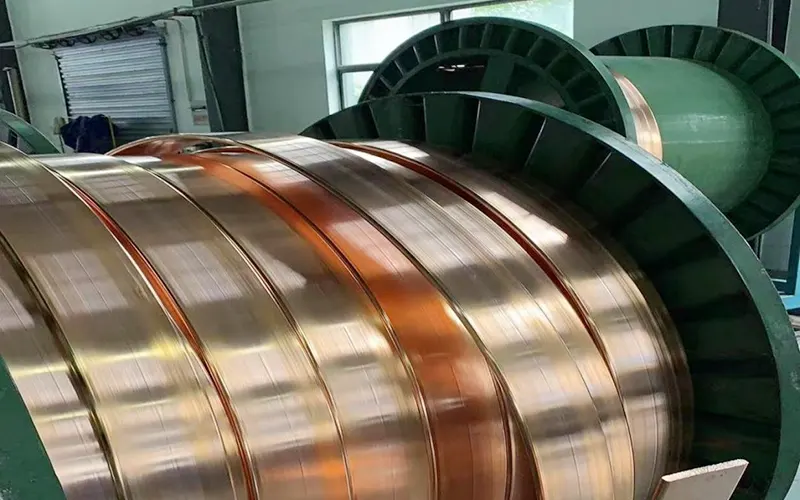 Mixer and wire drawing machine