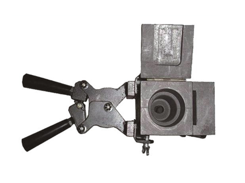 Exothermic welding mold